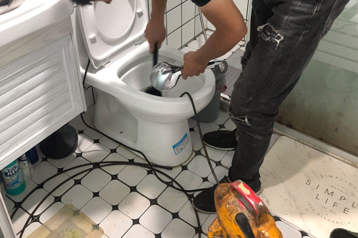 黔西疏通下水道